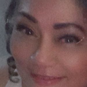 Meet your Posher, Yolanda